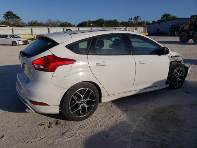 Obraz 3 z 2015 FORD FOCUS SE 2015 z VIN 1FADP3K21FL215624