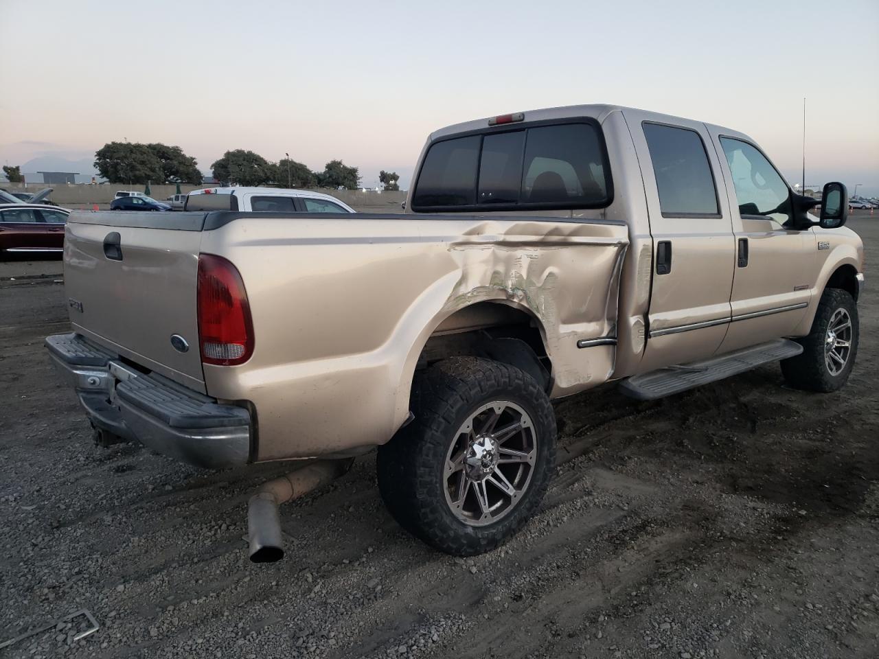 Obraz 3 z 1999 FORD F250 SUPER DUTY 1999 z VIN 1FTNW20FXXEB15254