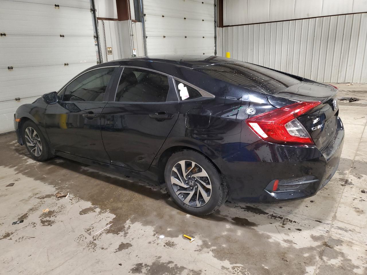 Изображение 2 2016 HONDA CIVIC EX 2016 с VIN 2HGFC2F76GH564440