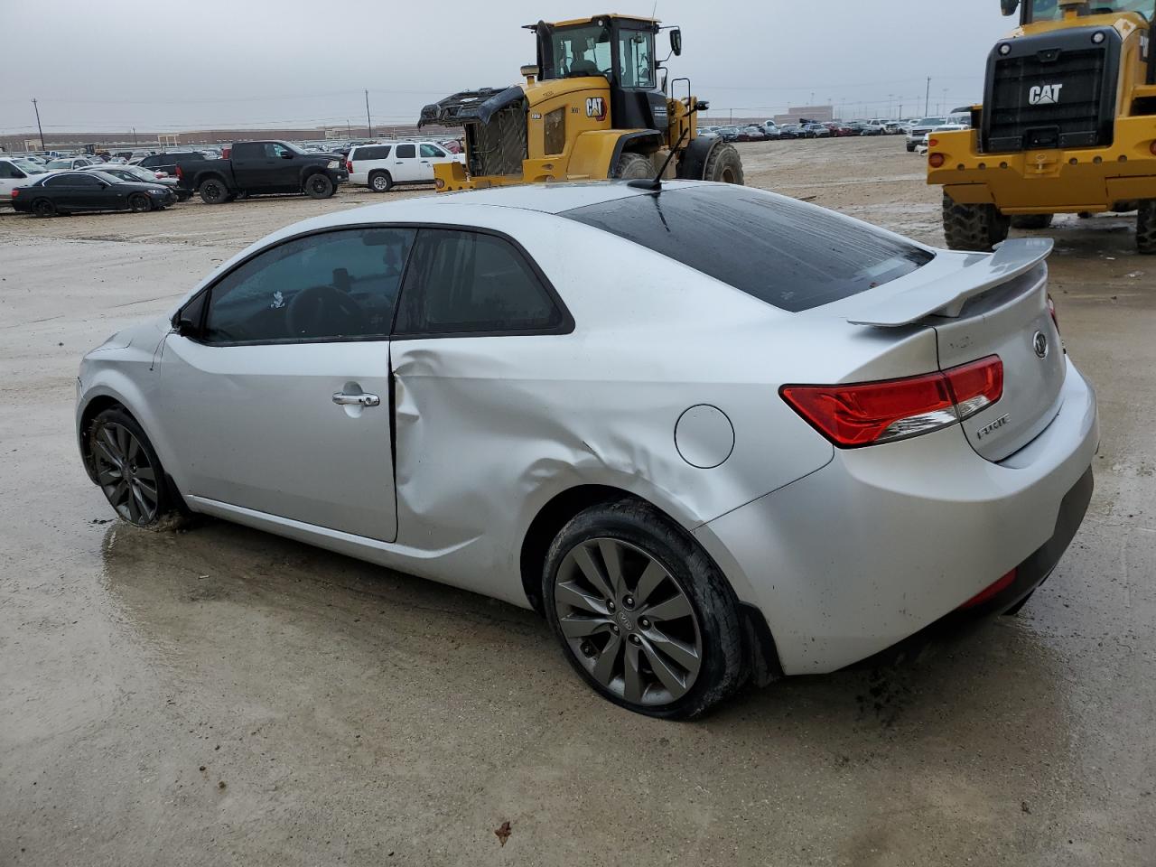Obraz 2 z 2013 KIA FORTE SX 2013 z VIN KNAFW6A31D5686463