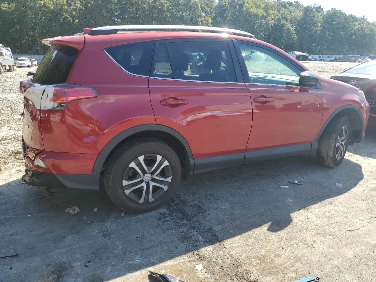 Image 3 of 2016 TOYOTA RAV4 LE 2016 with VIN 2T3ZFREV2GW253941
