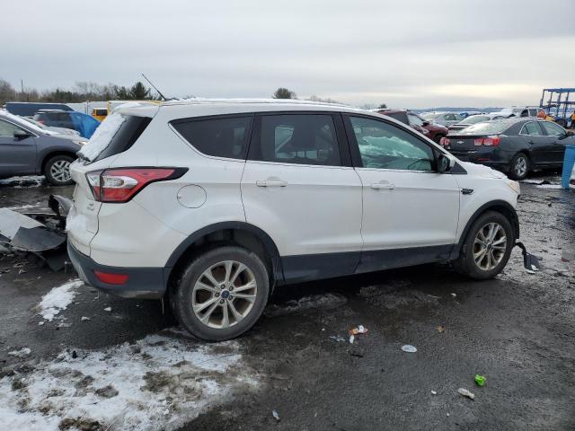Image 3 of 2017 FORD ESCAPE SE 2017 with VIN 1FMCU0GD9HUE63054