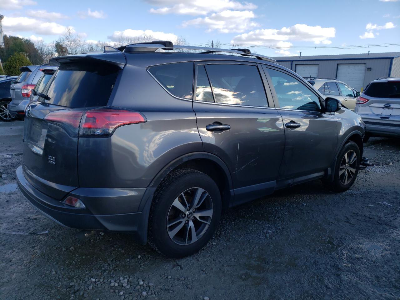 Image 3 of 2018 TOYOTA RAV4 ADVENTURE 2018 with VIN 2T3RFREV0JW792579