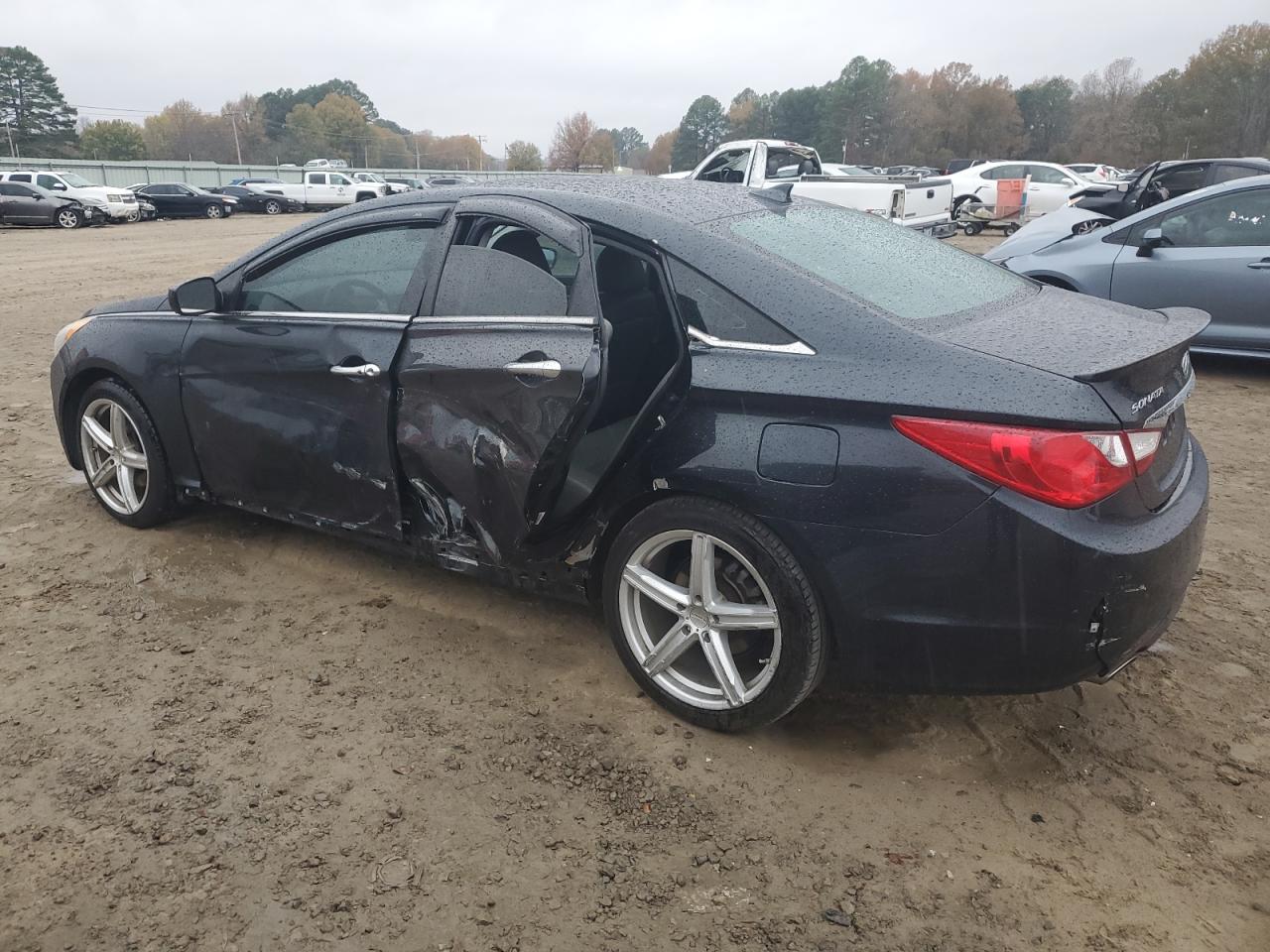 Image 2 of 2012 HYUNDAI SONATA SE 2012 with VIN 5NPEC4AC7CH427373