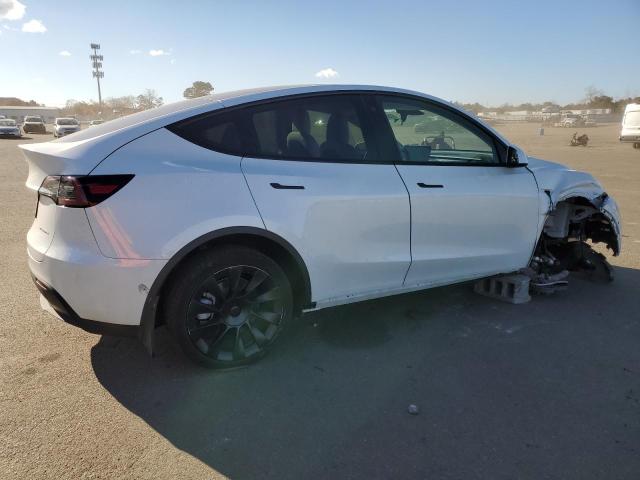 Image 3 of 2022 TESLA MODEL Y  2022 with VIN 7SAYGDEE2NF511781