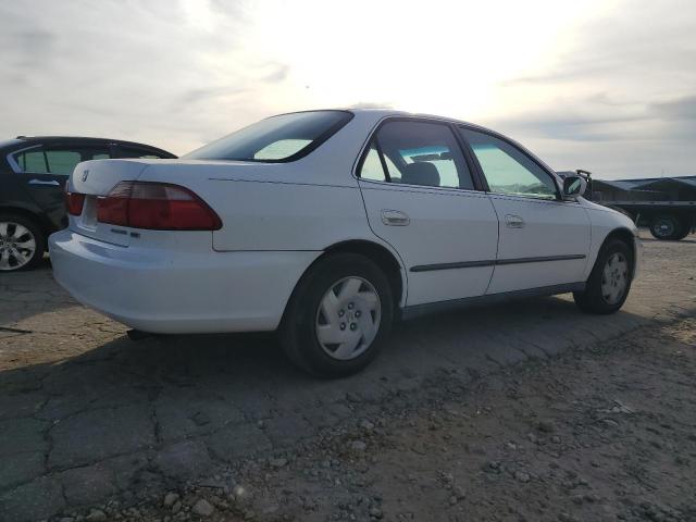 Изображение 3 2000 HONDA ACCORD LX 2000 с VIN 1HGCG1648YA057689