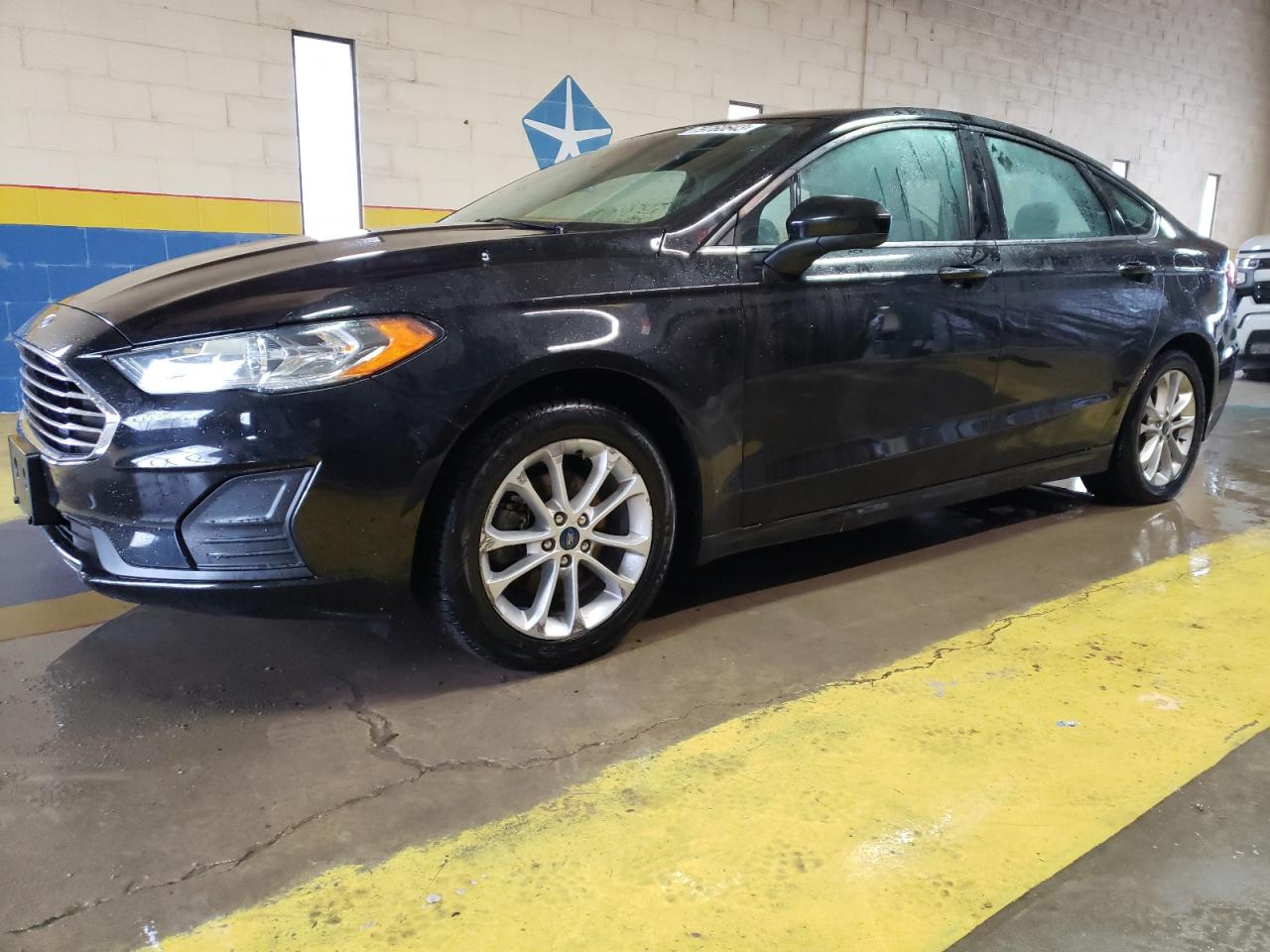 Image 1 of 2019 FORD FUSION SE 2019 with VIN 3FA6P0H70KR123328
