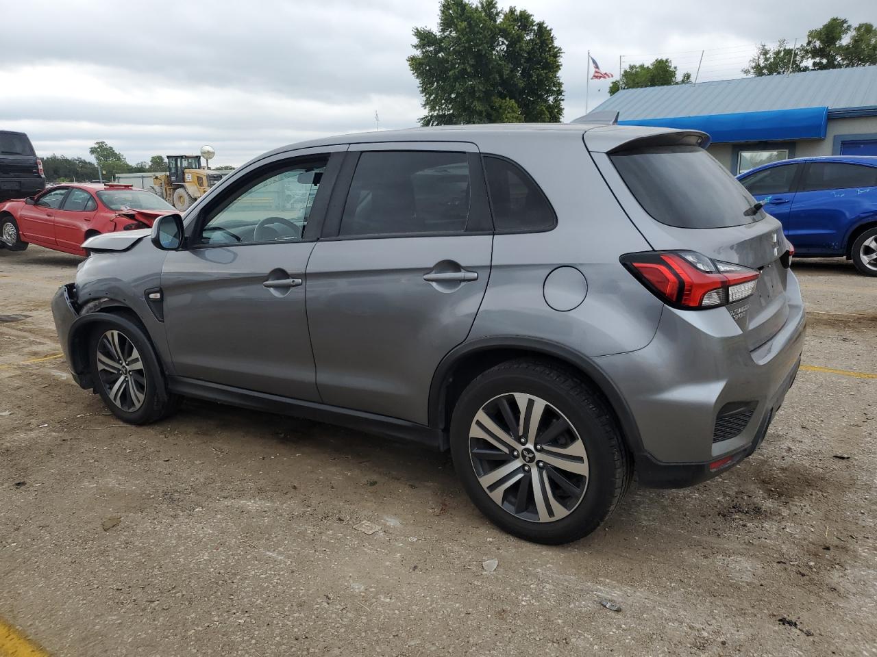 Изображение 2 2020 MITSUBISHI OUTLANDER SPORT ES 2020 с VIN JA4AR3AU9LU025421