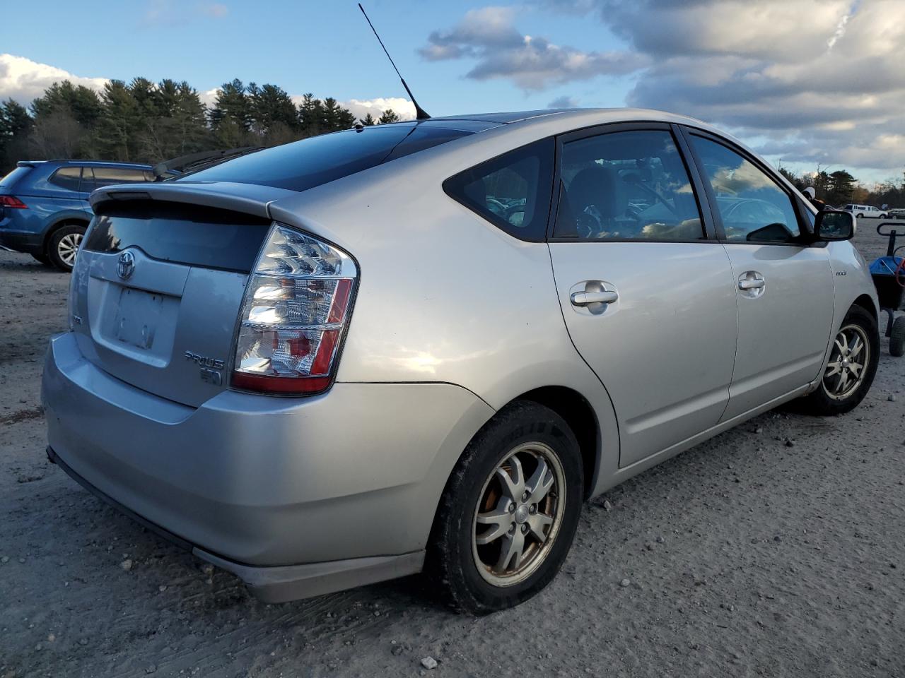 Изображение 3 2007 TOYOTA PRIUS  2007 с VIN JTDKB20U477627836