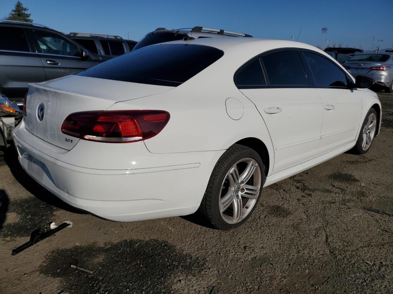 Image 3 of 2015 VOLKSWAGEN CC SPORT 2015 with VIN WVWAP7AN9FE826988