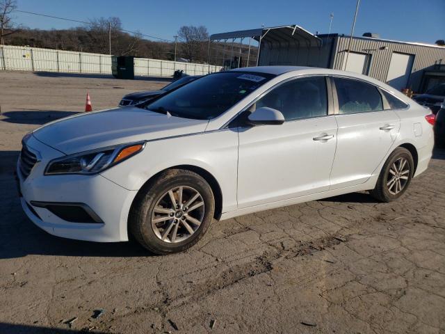 Image 1 of 2016 HYUNDAI SONATA SE 2016 with VIN 5NPE24AFXGH386661