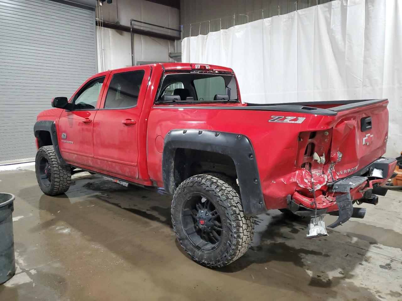 Obraz 2 z 2016 CHEVROLET SILVERADO K1500 LT 2016 z VIN 3GCUKREC6GG351178