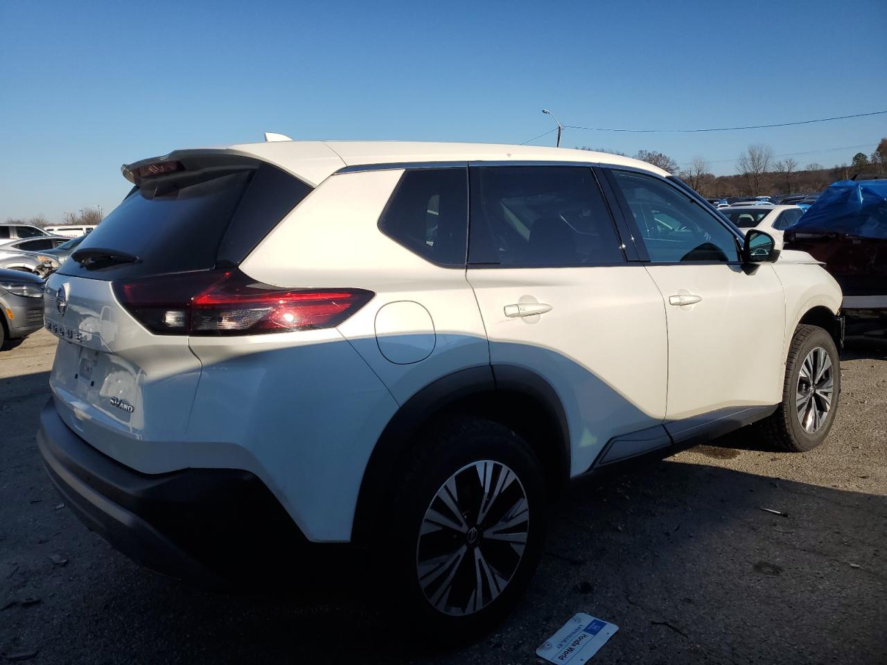 Изображение 3 2021 NISSAN ROGUE SV 2021 с VIN 5N1AT3BBXMC775563
