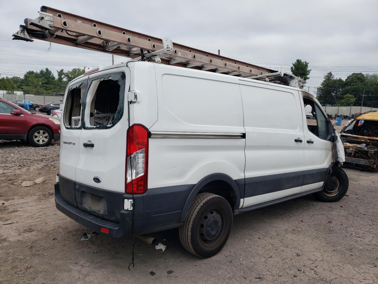 Image 3 of 2020 FORD TRANSIT T-150 2020 with VIN 1FTYE1Y83LKA74476