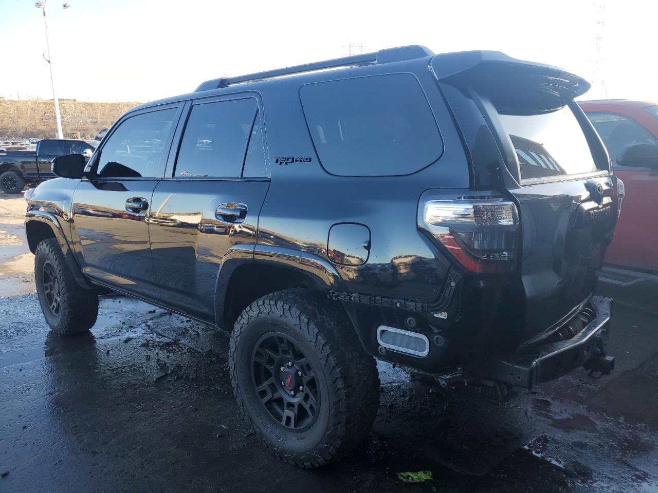 Image 2 of 2018 TOYOTA 4RUNNER SR5/SR5 PREMIUM 2018 with VIN JTEBU5JR6J5582452