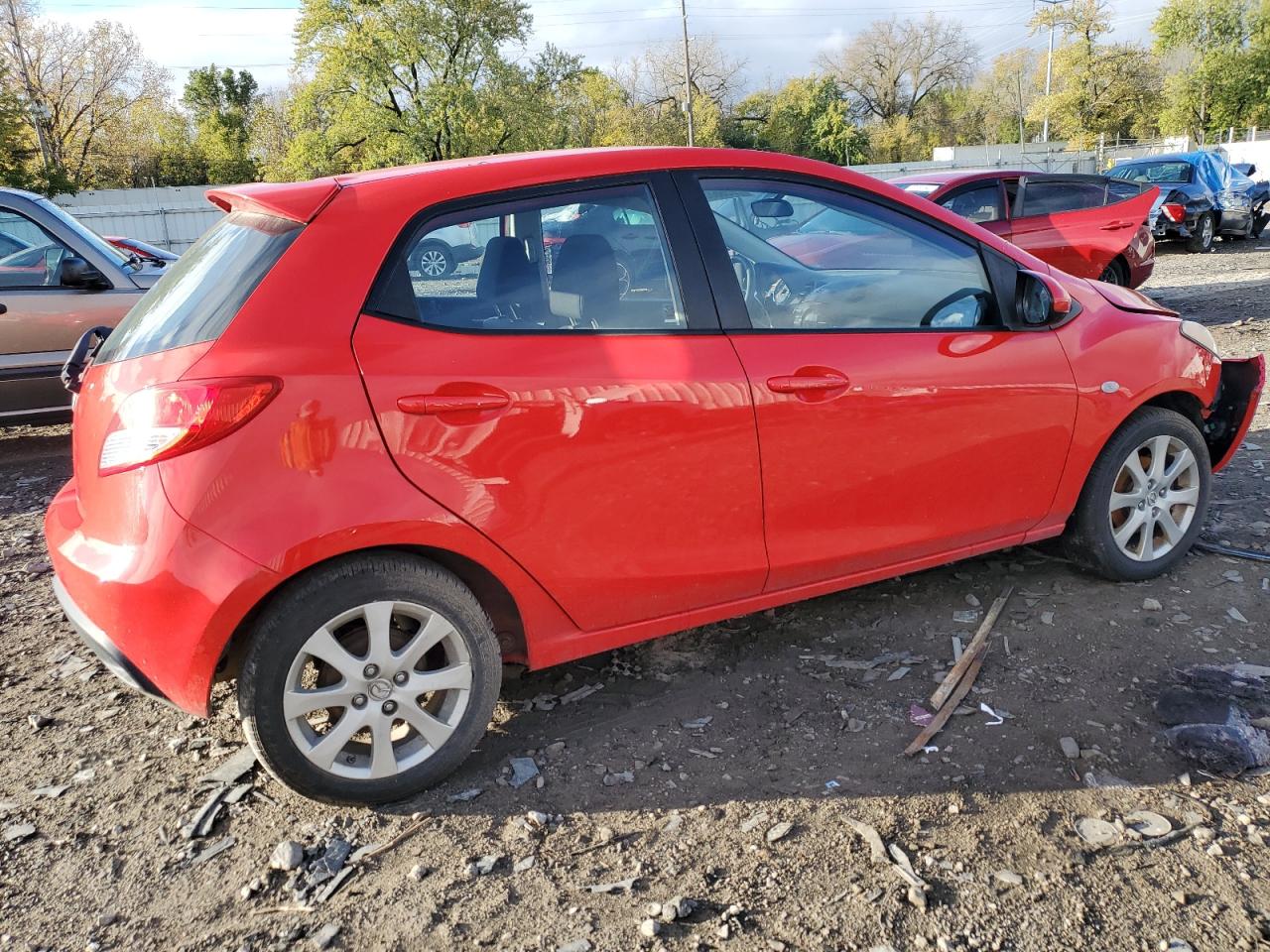 Image 3 of 2012 MAZDA MAZDA2  2012 with VIN JM1DE1LY4C0140499