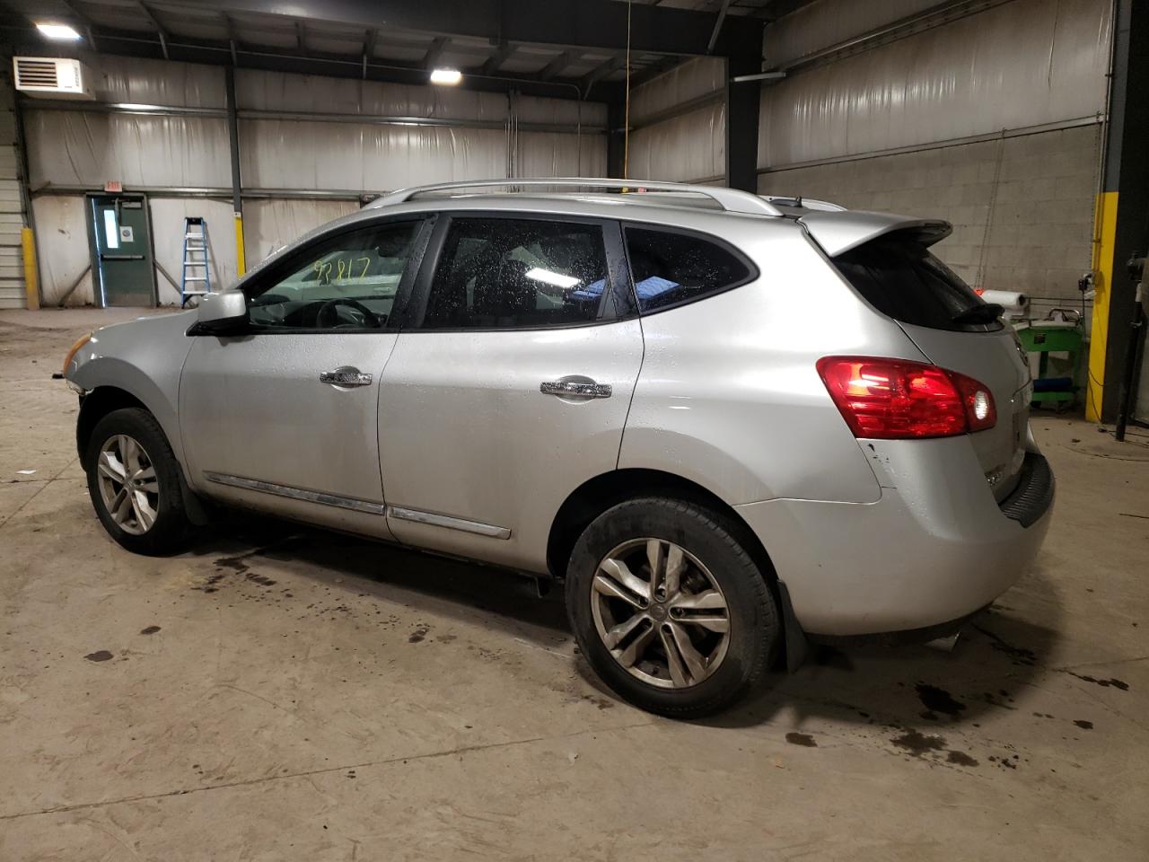 Image 2 of Nissan Rogue S 2013 with VIN JN8AS5MV1DW603564
