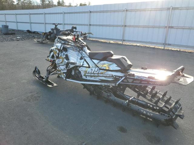 Image 3 of 2024 LYNX SNOWMOBILE 2024 with VIN YH2LLCRM9RR000212