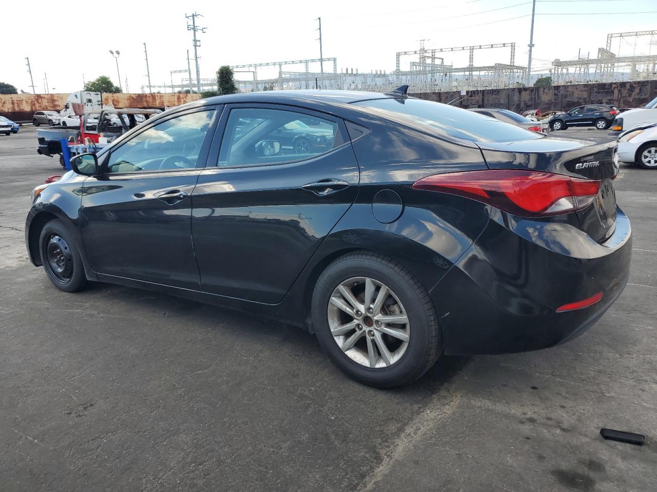 Изображение 2 2014 HYUNDAI ELANTRA SE 2014 с VIN 5NPDH4AE8EH531145