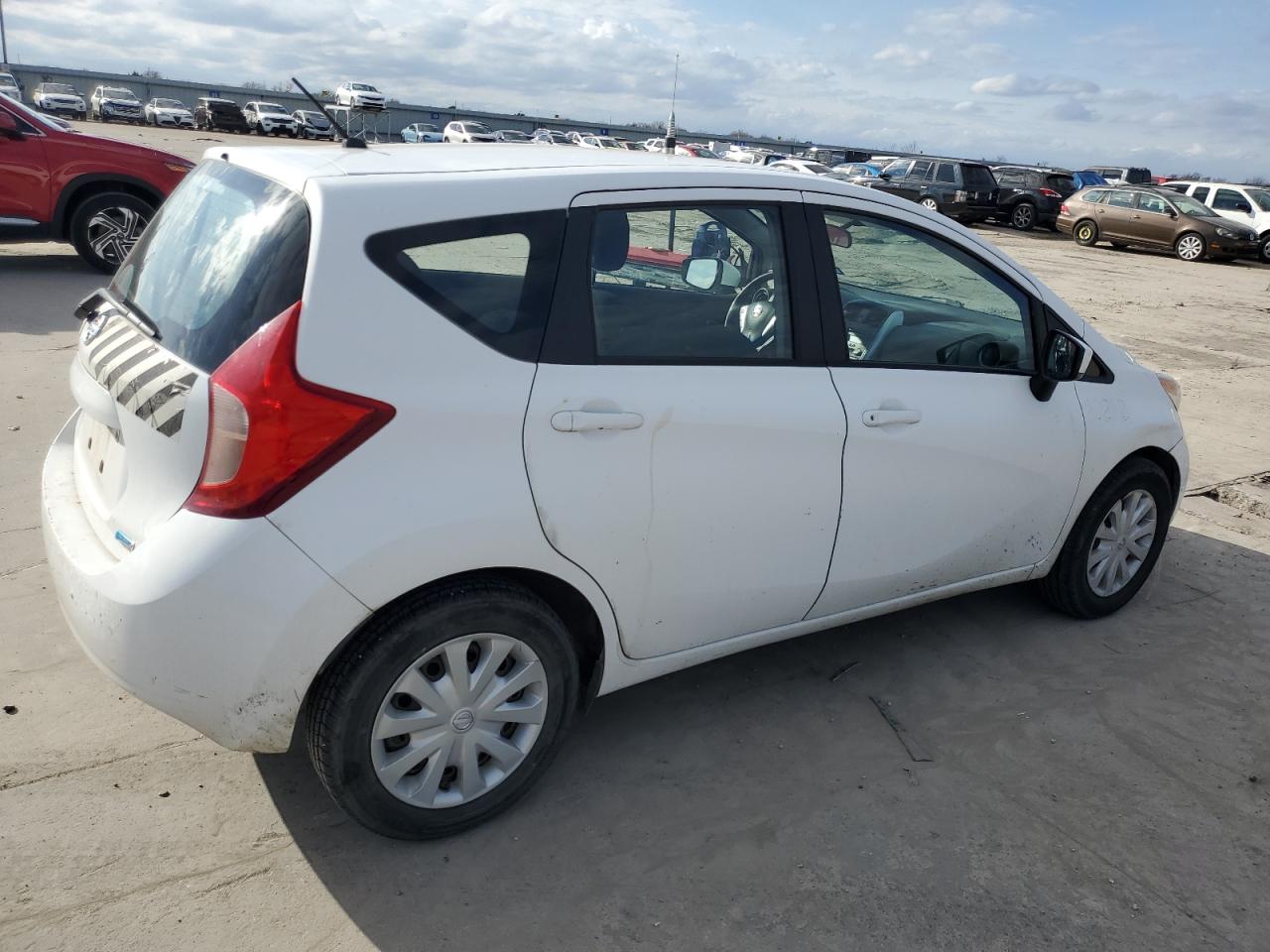 Obraz 3 z 2016 NISSAN VERSA NOTE S 2016 z VIN 3N1CE2CP4GL379202