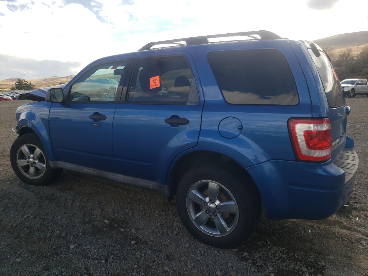 Image 2 of 2011 FORD ESCAPE XLT 2011 with VIN 1FMCU0D72BKA44481