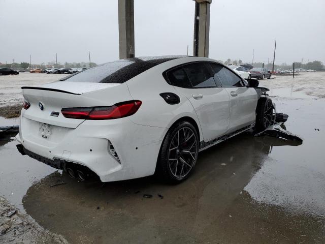 Obraz 3 z 2022 BMW M8  2022 z VIN WBSGV0C01NCJ53223