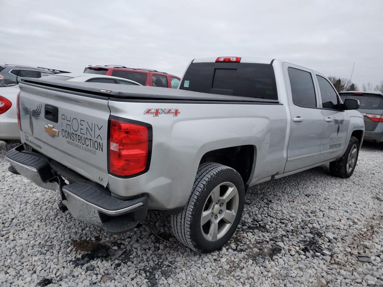 Image 3 of 2017 CHEVROLET SILVERADO K1500 LT 2017 with VIN 1GCUKREC4HF138300