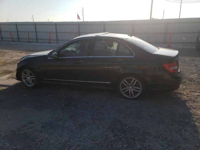 Obraz 2 z 2013 MERCEDES-BENZ C 250 2013 z VIN WDDGF4HB5DR297963