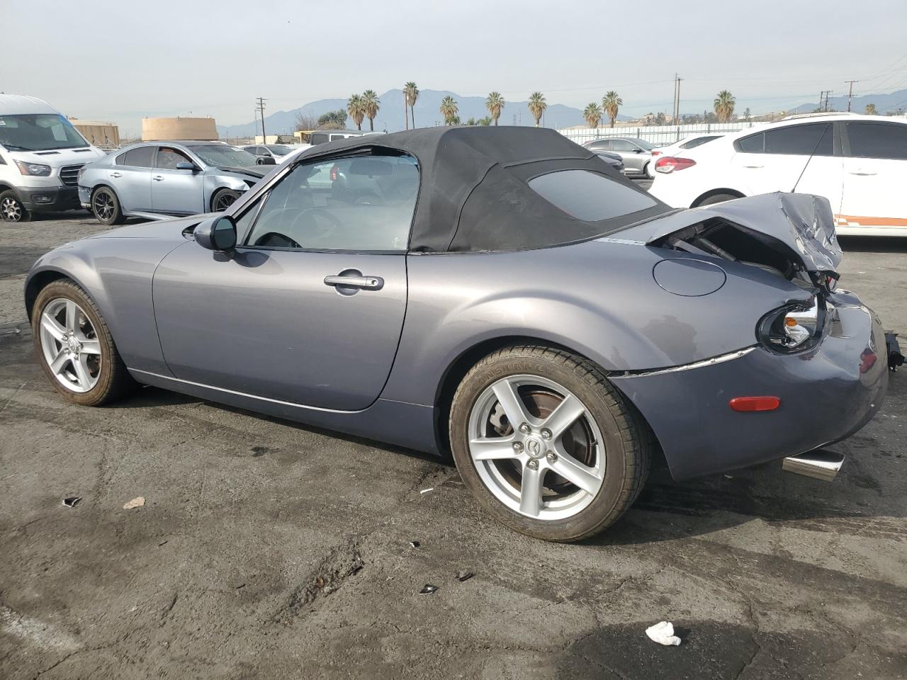 Obraz 2 z 2007 MAZDA MX-5 MIATA  2007 z VIN JM1NC25F270130071