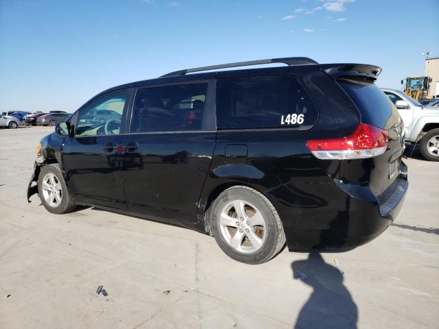 Image 2 of 2013 TOYOTA SIENNA LE 2013 with VIN 5TDKK3DC4DS326007