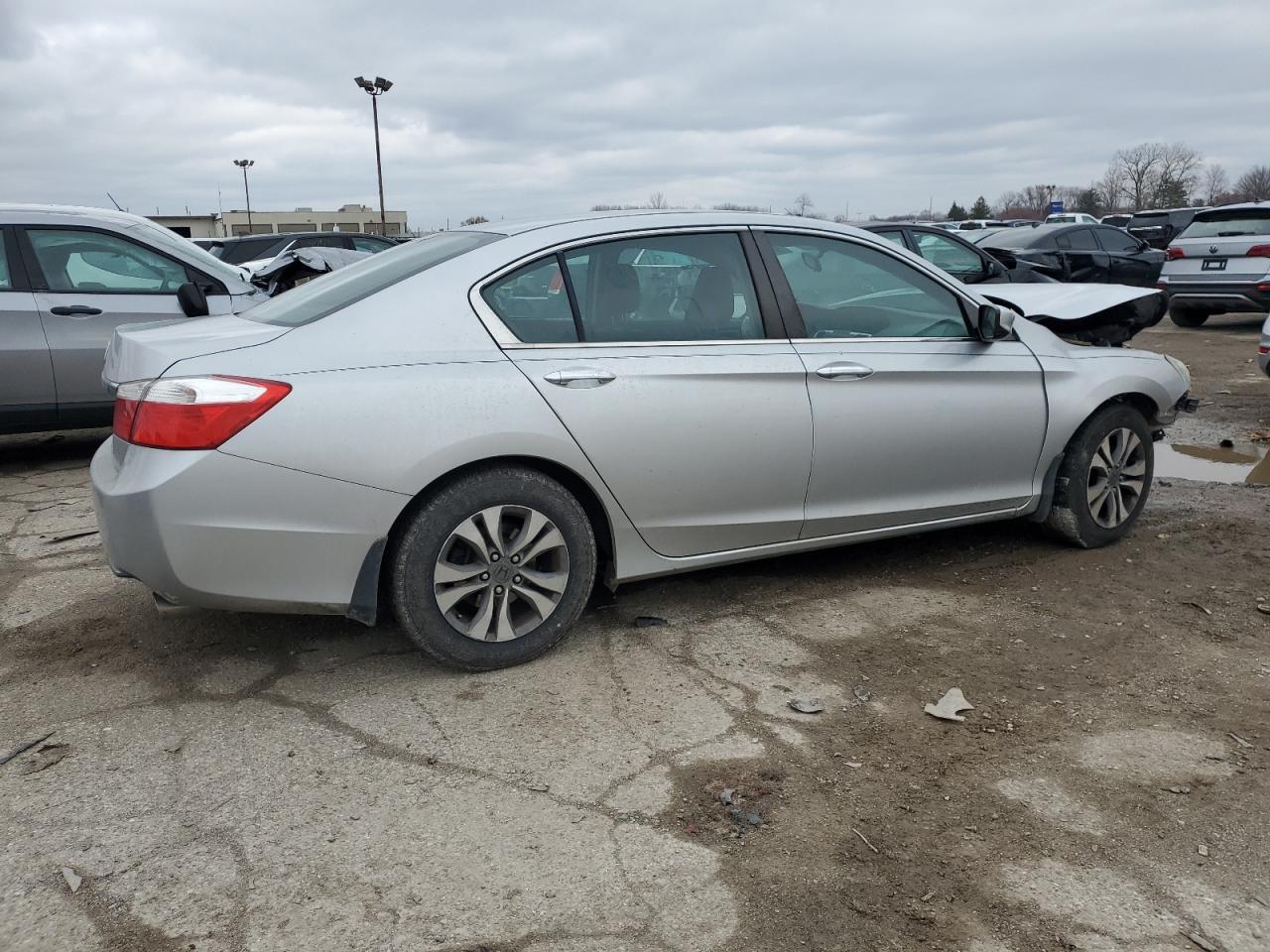 Изображение 3 2014 HONDA ACCORD LX 2014 с VIN 1HGCR2F39EA007810