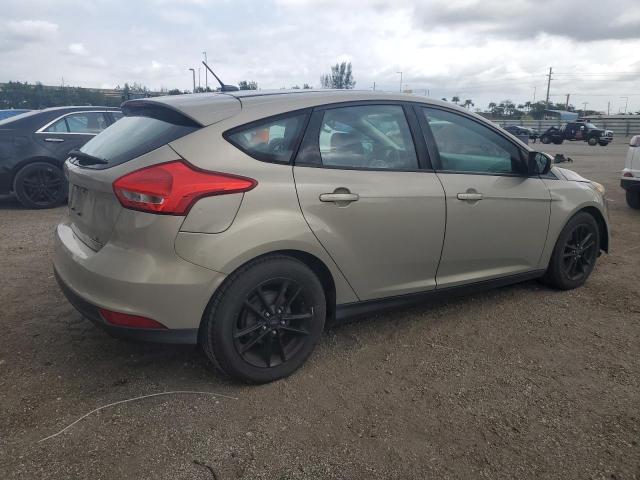 Obraz 3 z 2015 FORD FOCUS SE 2015 z VIN 1FADP3K20FL204064
