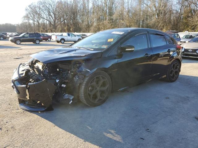 Image 1 of 2017 FORD FOCUS ST 2017 with VIN 1FADP3L92HL256049