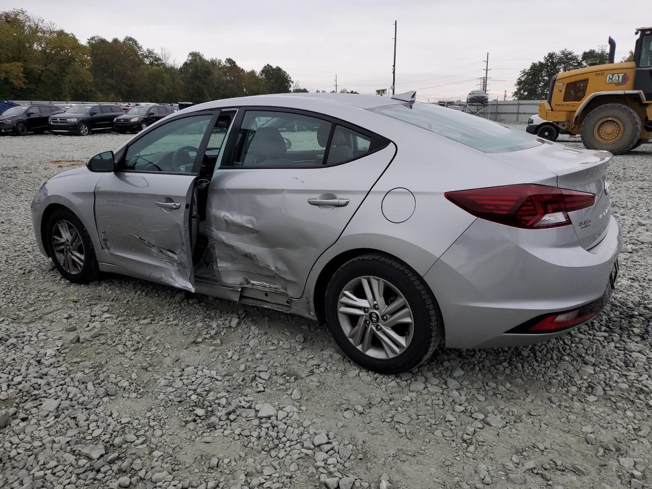 Obraz 2 z 2020 HYUNDAI ELANTRA SEL 2020 z VIN 5NPD84LF6LH623485