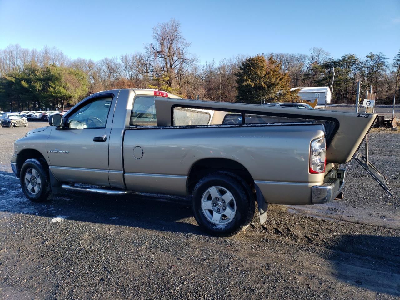 Изображение 2 2005 DODGE RAM 1500 ST 2005 с VIN 1D7HU16D95J602622