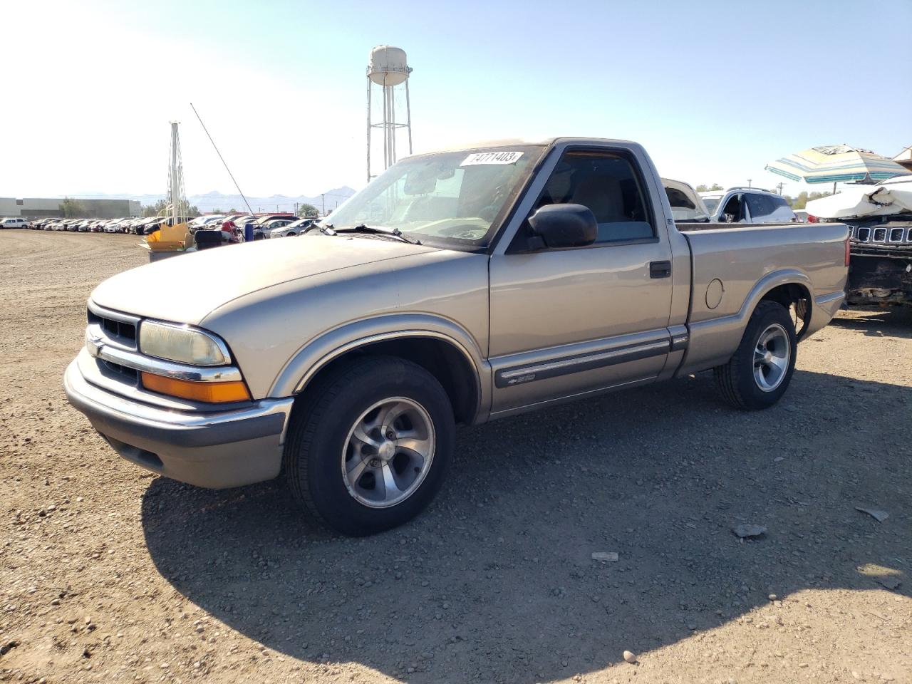 Image 1 of 2000 CHEVROLET S TRUCK S10 2000 with VIN 1GCCS1440Y8133865