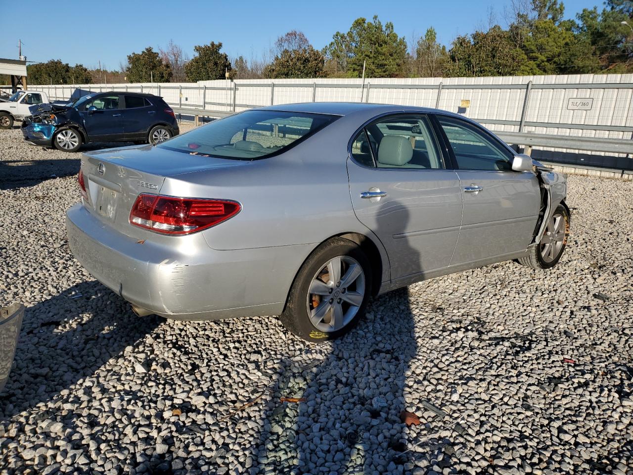 Изображение 3 2005 LEXUS ES 330 2005 с VIN JTHBA30G755119869