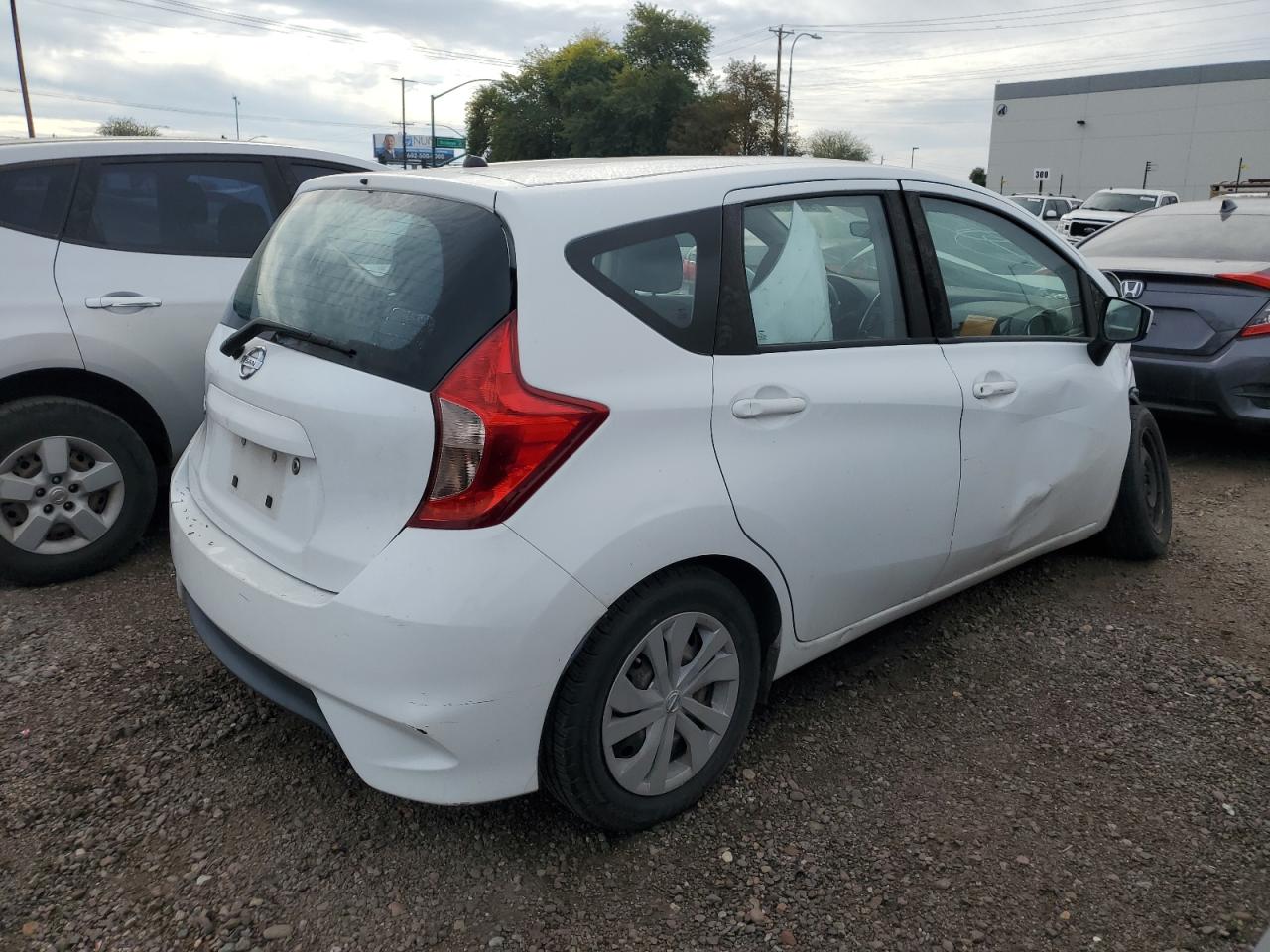 Image 3 of 2019 NISSAN VERSA NOTE S 2019 with VIN 3N1CE2CP2KL355232