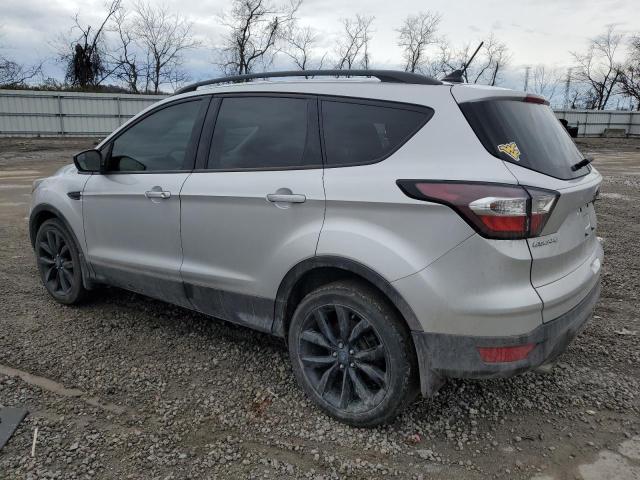 Image 2 of 2018 FORD ESCAPE SE 2018 with VIN 1FMCU9GD2JUA51200