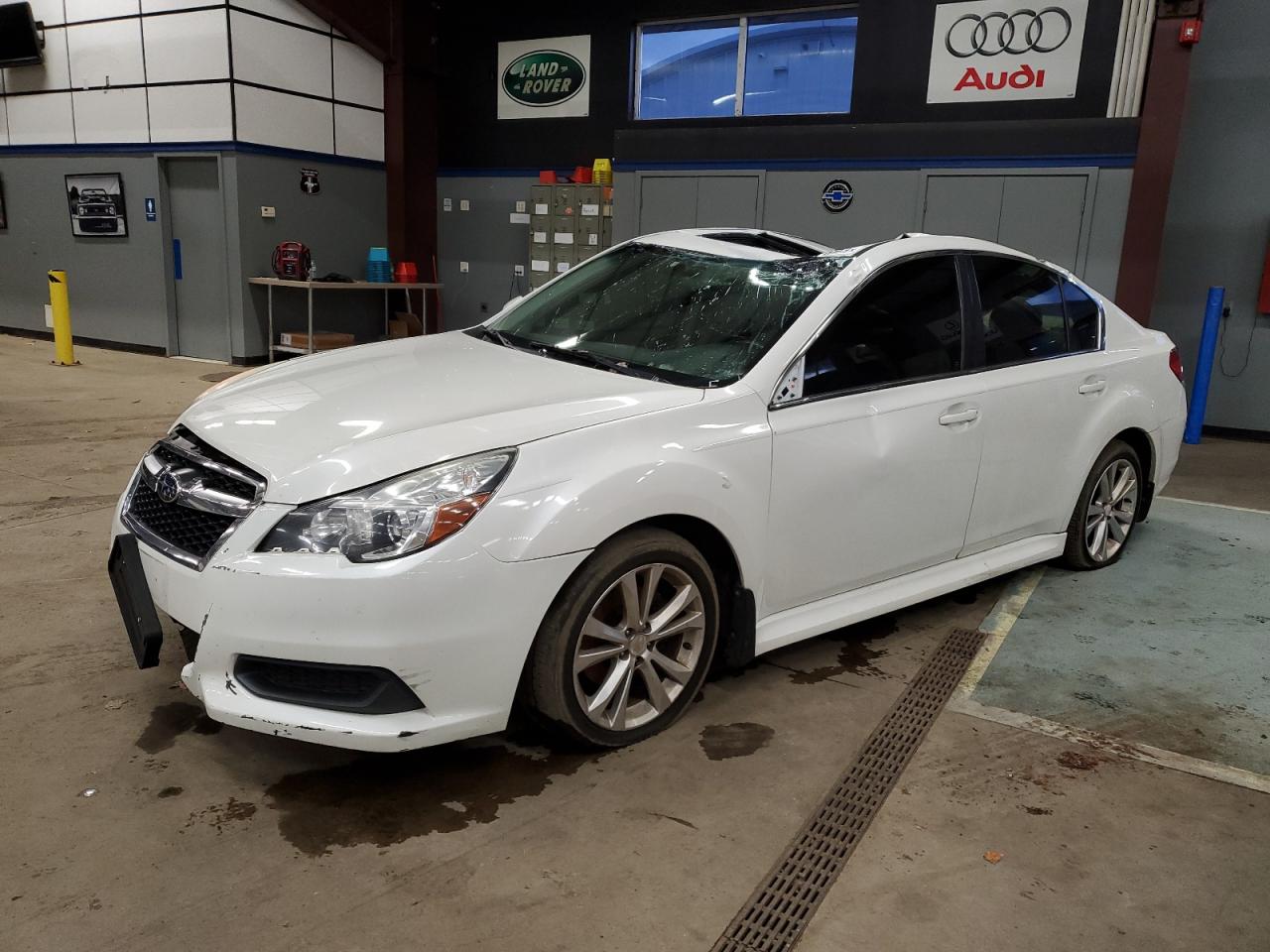 Image 1 of 2014 SUBARU LEGACY 2.5I PREMIUM 2014 with VIN 4S3BMBD67E3008108