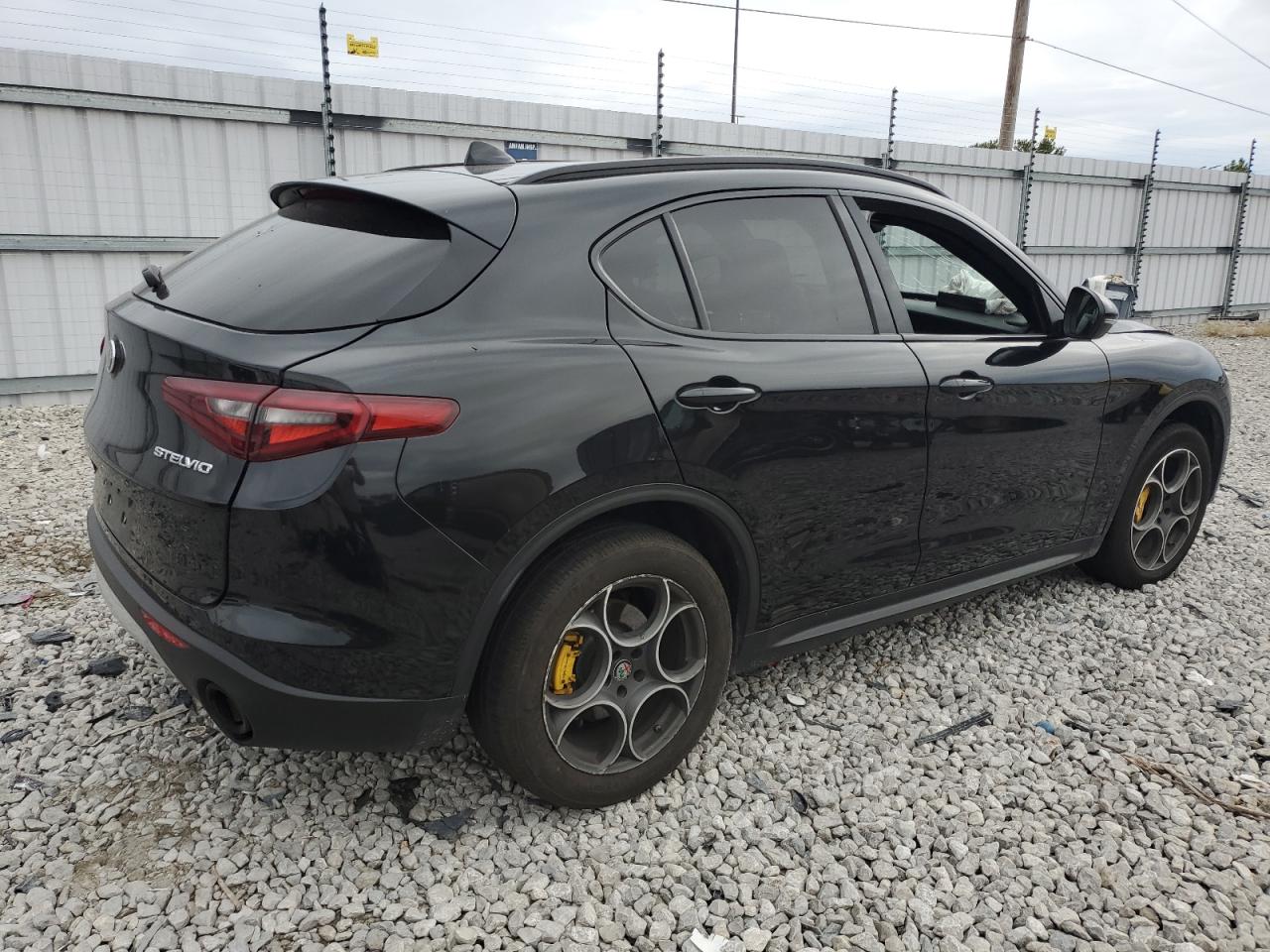 Image 3 of 2018 ALFA ROMEO STELVIO TI SPORT 2018 with VIN ZASFAKNNXJ7B88114