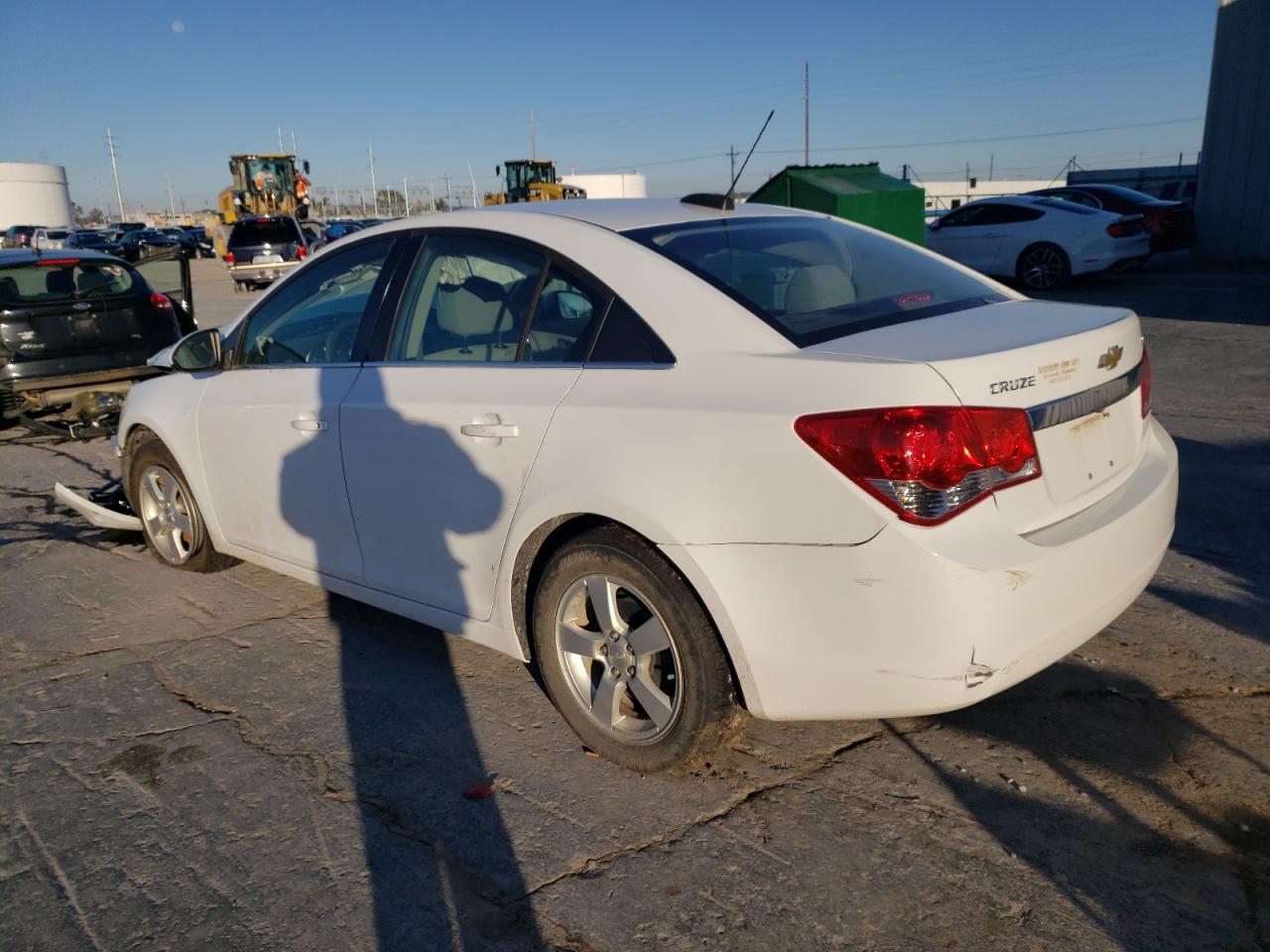 Obraz 2 z 2016 CHEVROLET CRUZE LIMITED LT 2016 z VIN 1G1PE5SB7G7159989