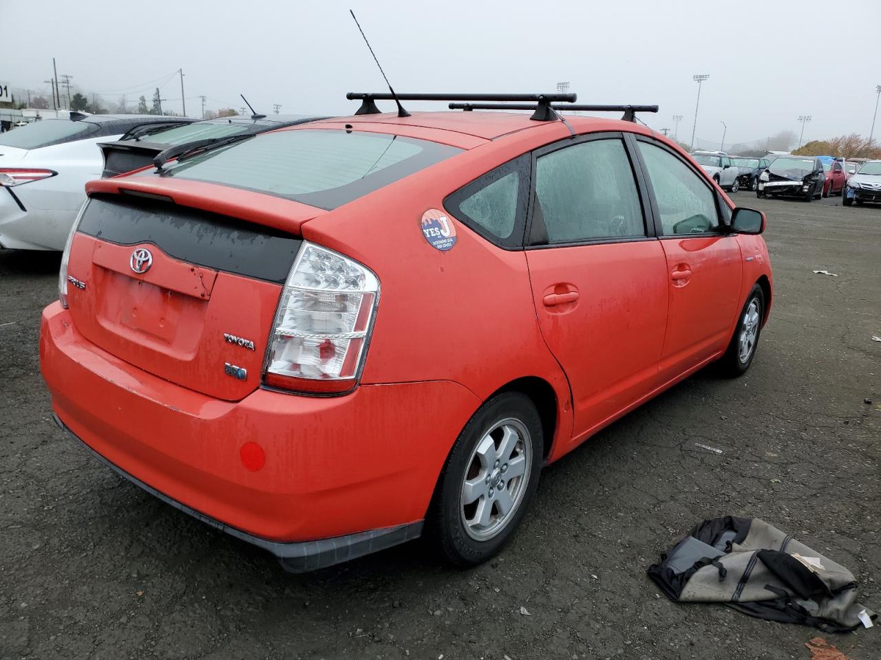Obraz 3 z 2007 TOYOTA PRIUS  2007 z VIN JTDKB20U077568509