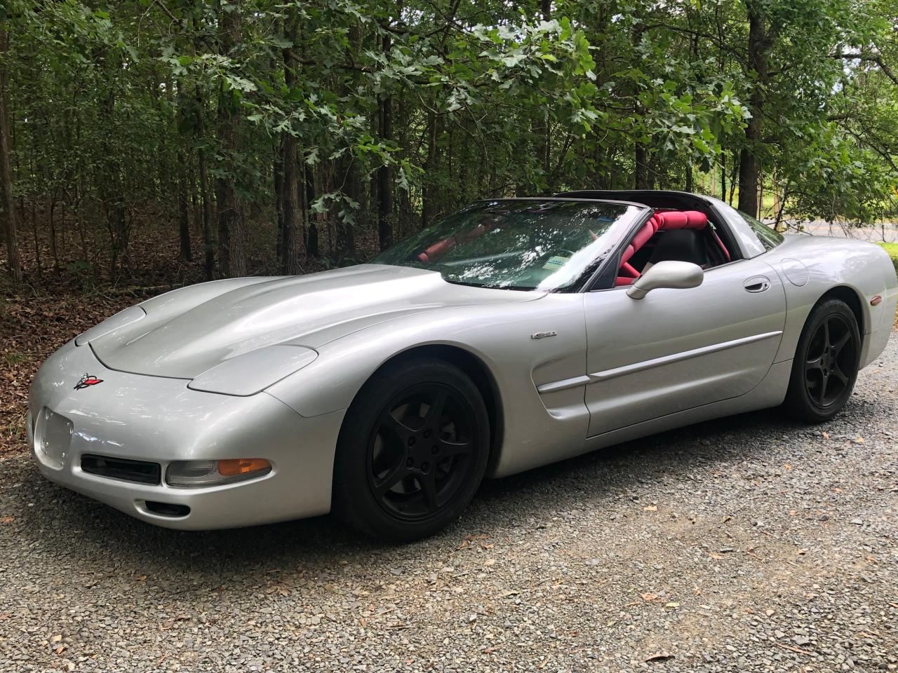 Obraz 1 z 2001 CHEVROLET CORVETTE  2001 z VIN 1G1YY22G815117856