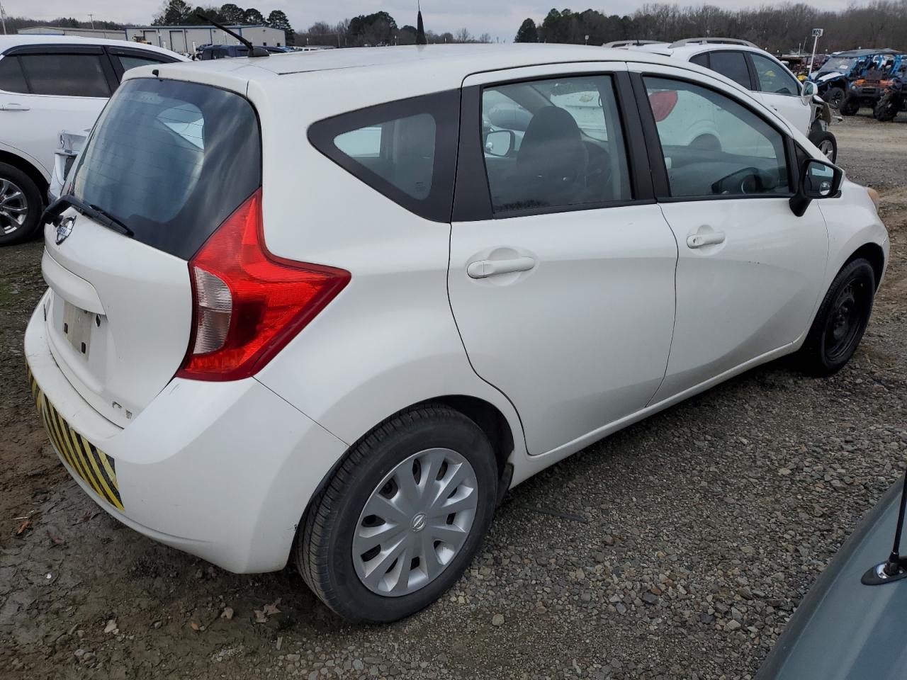 Image 3 of 2015 NISSAN VERSA NOTE S 2015 with VIN 3N1CE2CP2FL382498