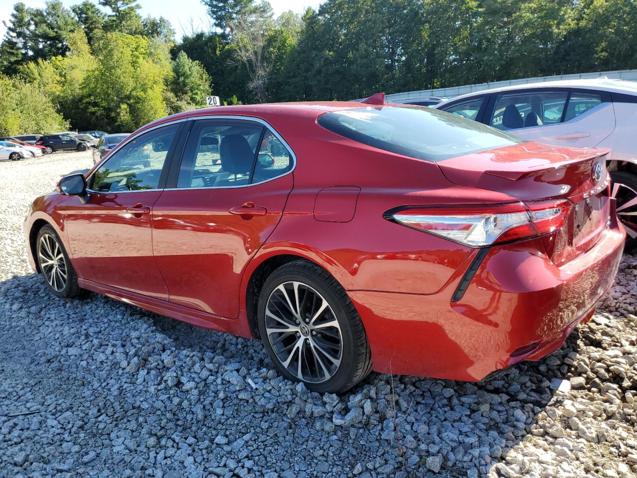 Image 2 of 2020 TOYOTA CAMRY SE 2020 with VIN 4T1G11BK7LU010792