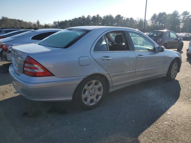 Изображение 3 2005 MERCEDES-BENZ C-CLASS 240 4MATIC 2005 с VIN WDBRF81J15F695085