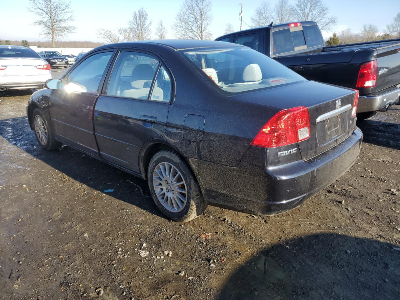 Obraz 2 z 2003 HONDA CIVIC LX 2003 z VIN 2HGES16543H616293