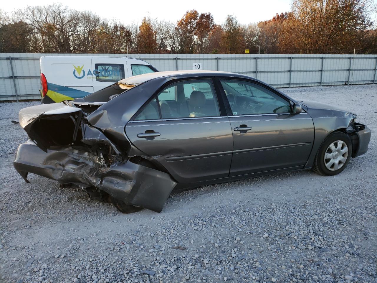 Изображение 3 2003 TOYOTA CAMRY LE 2003 с VIN 4T1BE32K13U722953