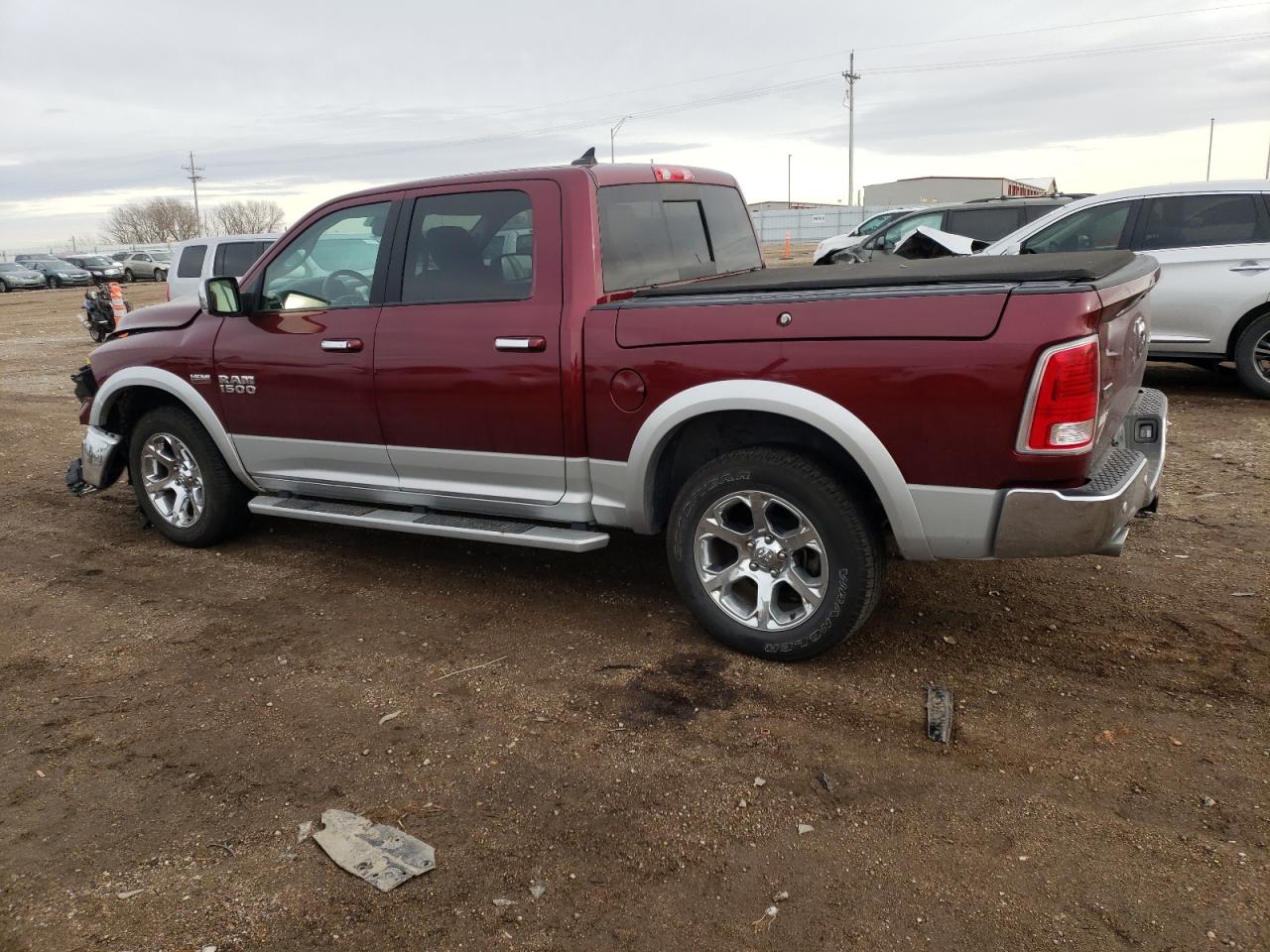 Obraz 2 z 2017 RAM 1500 LARAMIE 2017 z VIN 1C6RR7NT8HS803803